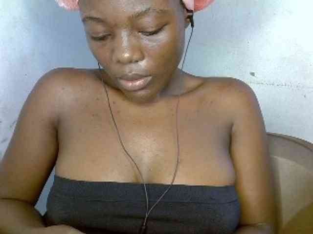 Beachxgirl webcam