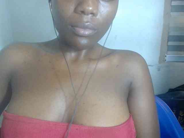 Beachxgirl webcam