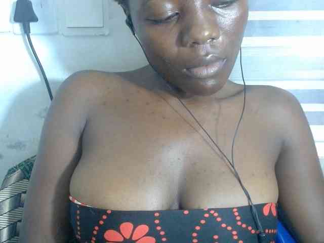 Beachxgirl webcam