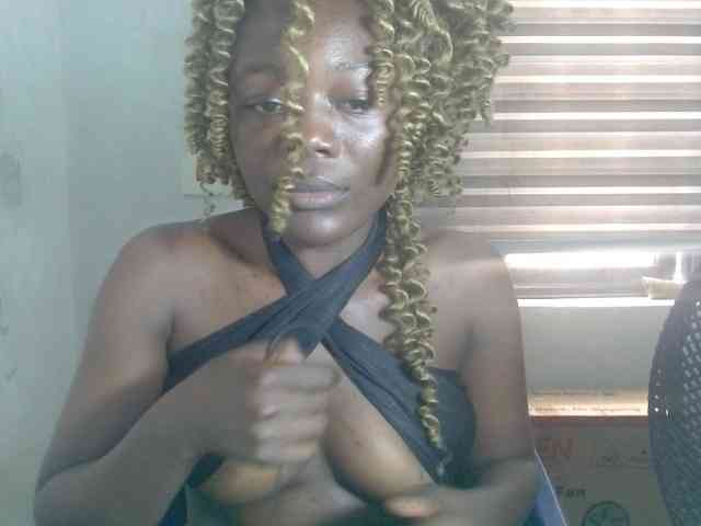 Beachxgirl webcam