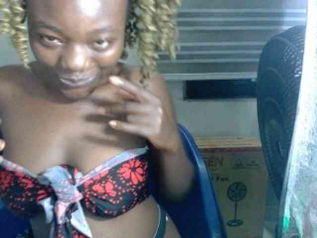 Beachxgirl webcam
