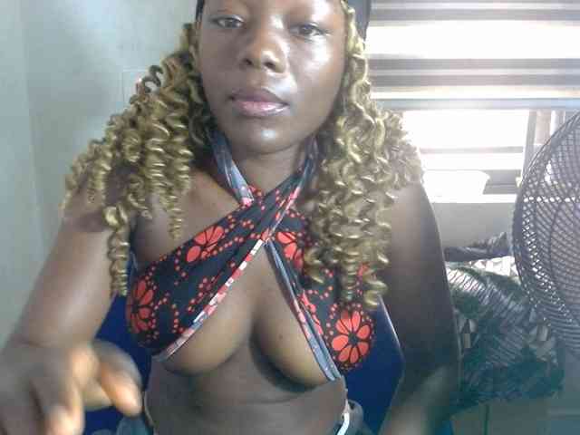 Beachxgirl webcam