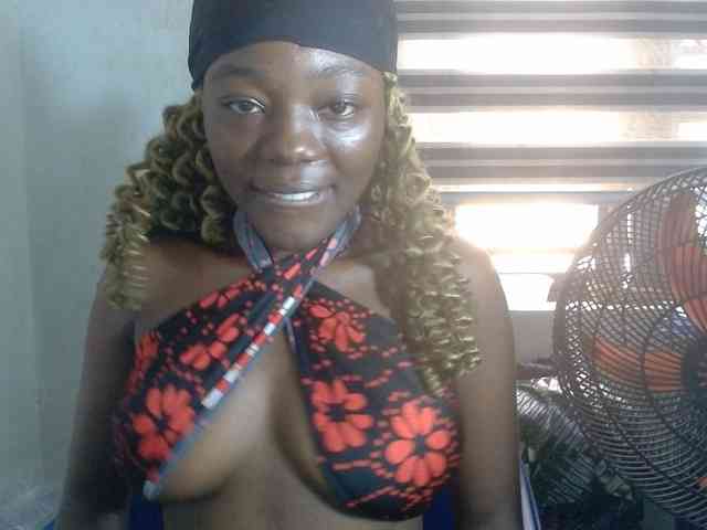 Beachxgirl webcam