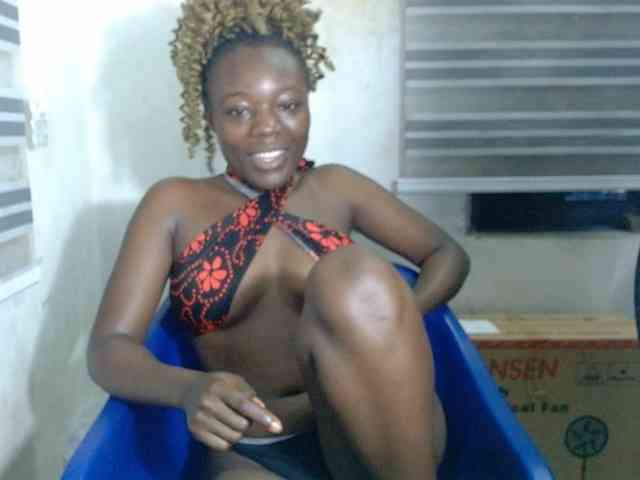Beachxgirl webcam