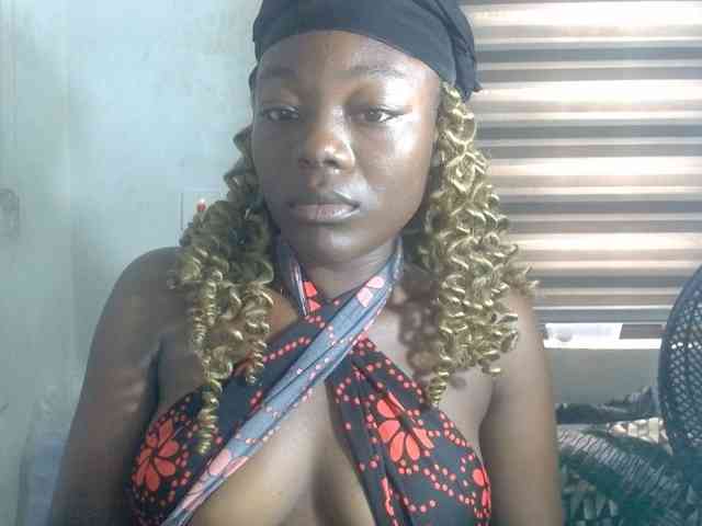 Beachxgirl webcam