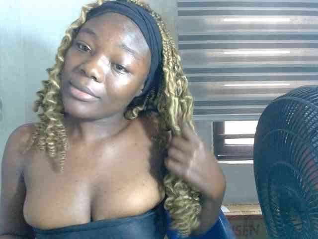 Beachxgirl webcam