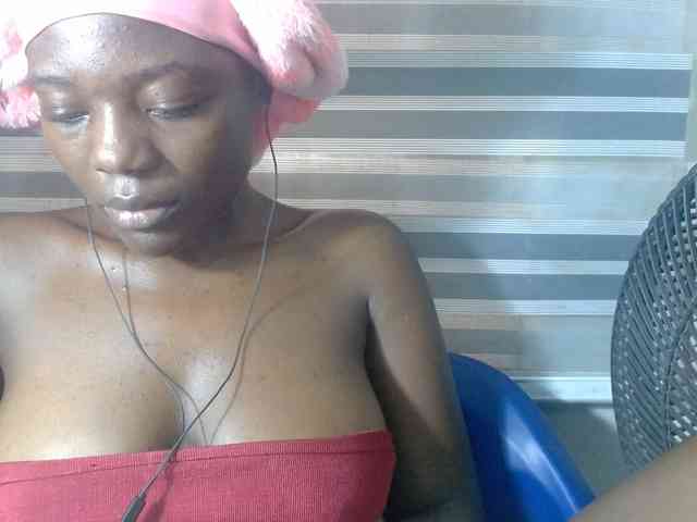 Beachxgirl webcam