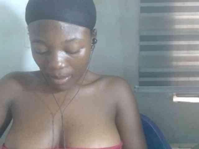 Beachxgirl webcam