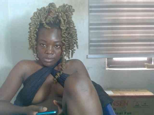Beachxgirl webcam