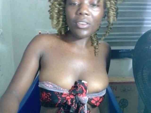 Beachxgirl webcam
