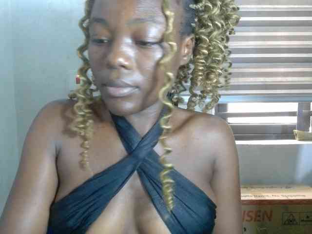 Beachxgirl webcam