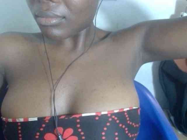 Beachxgirl webcam