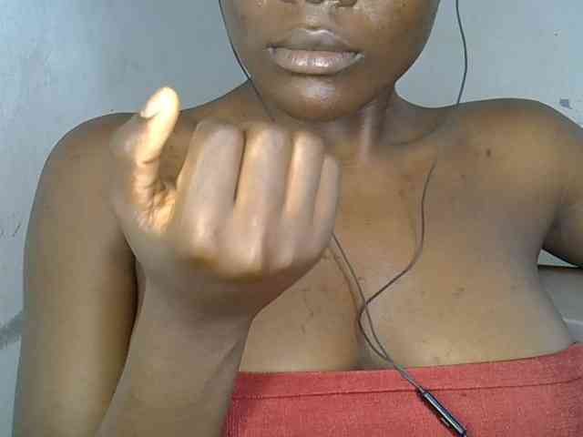 Beachxgirl webcam