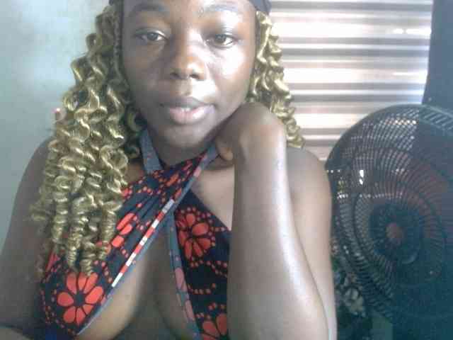 Beachxgirl webcam