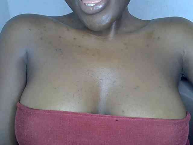 Beachxgirl webcam