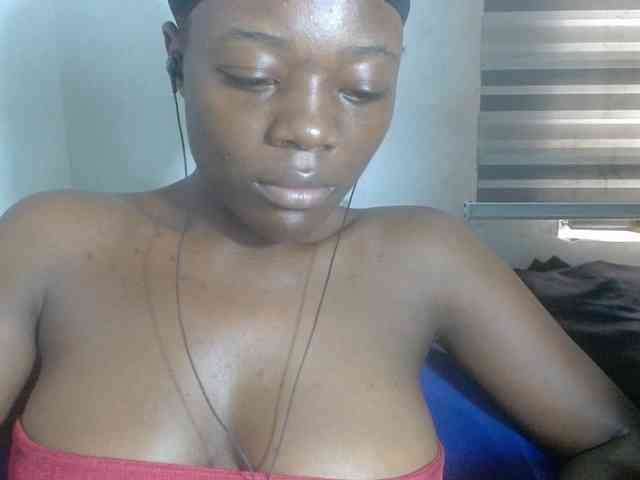 Beachxgirl webcam