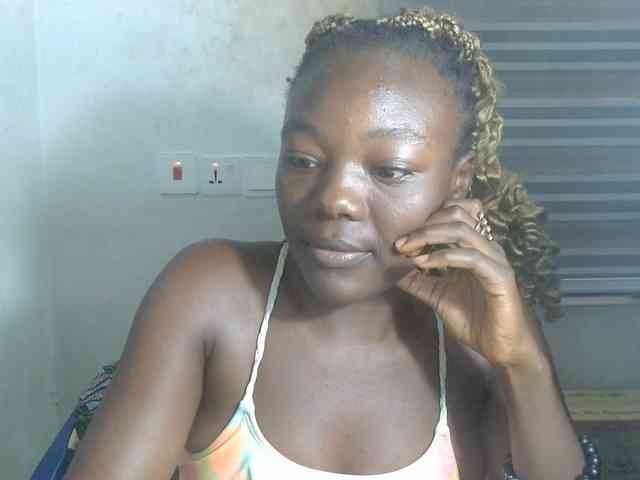 Beachxgirl webcam