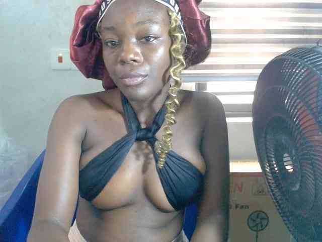 Beachxgirl webcam