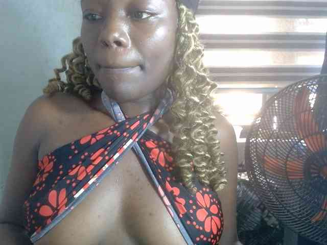 Beachxgirl webcam