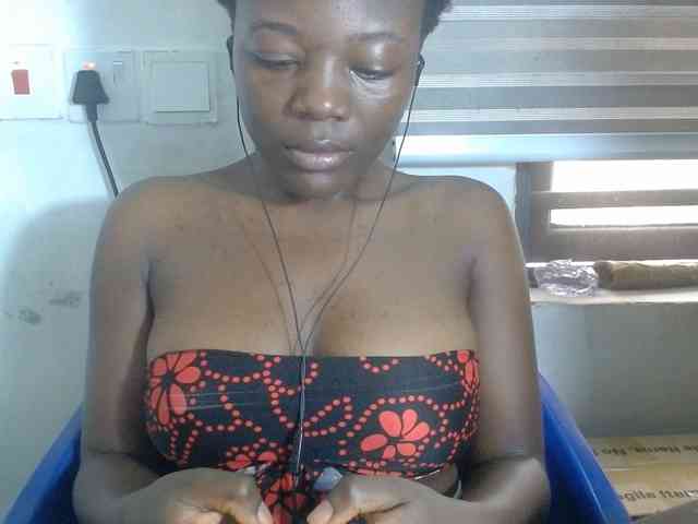 Beachxgirl webcam