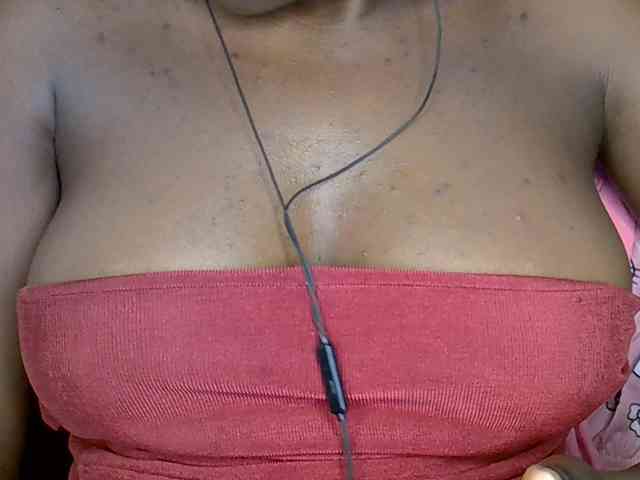 Beachxgirl webcam