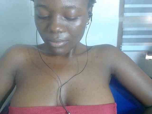 Beachxgirl webcam