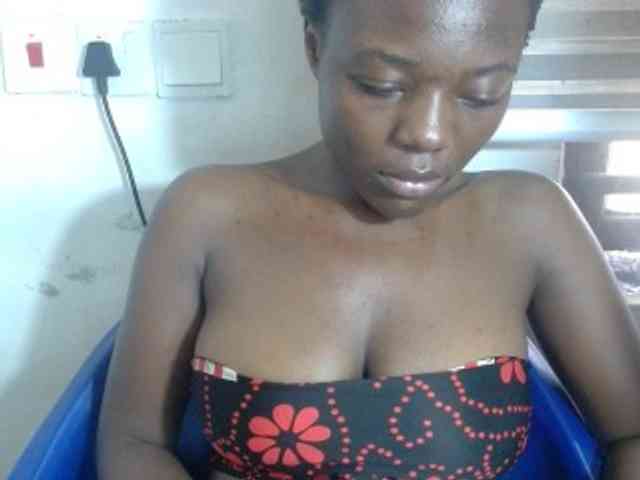 Beachxgirl webcam