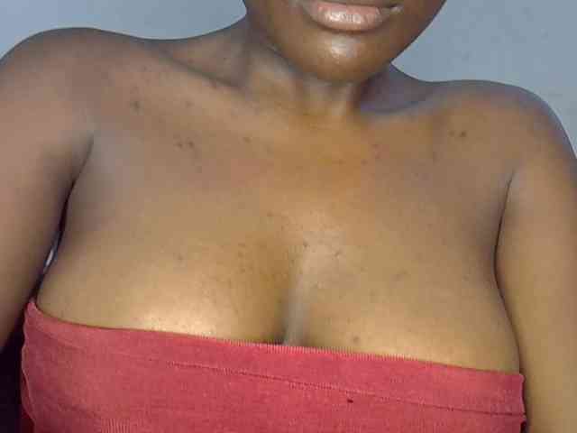 Beachxgirl webcam