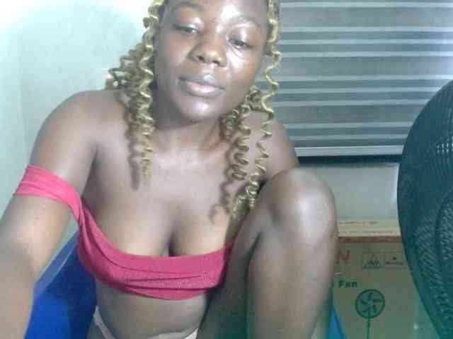 Beachxgirl webcam