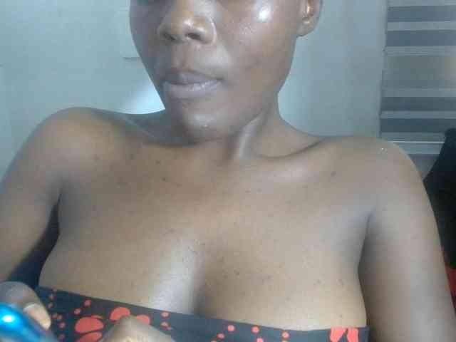 Beachxgirl webcam