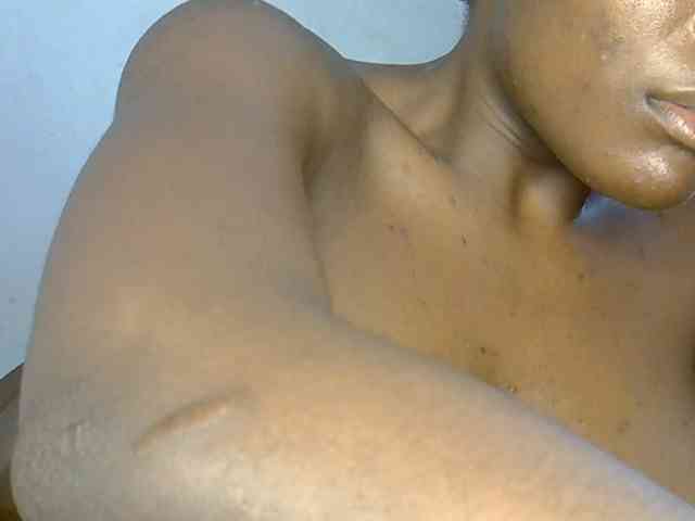 Beachxgirl webcam