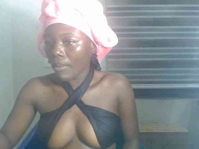 Beachxgirl webcam