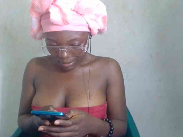 Beachxgirl webcam
