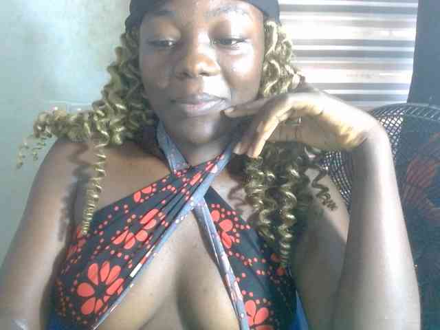 Beachxgirl webcam