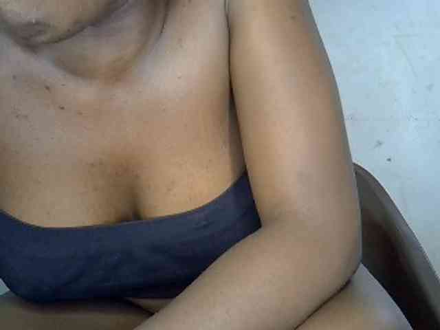 Beachxgirl webcam