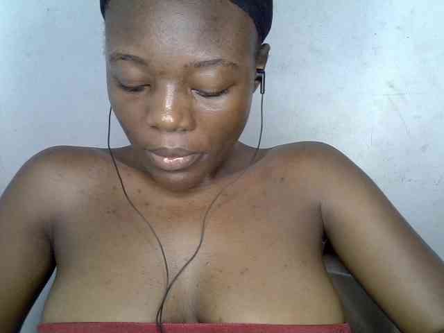 Beachxgirl webcam