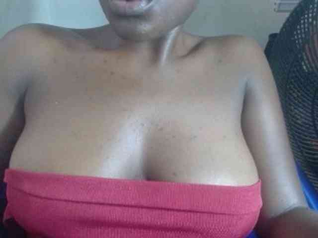 Beachxgirl webcam