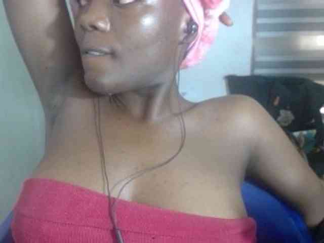 Beachxgirl webcam