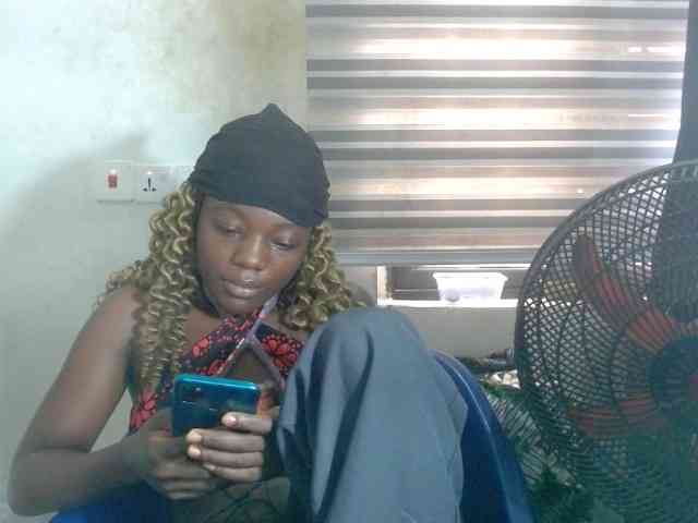 Beachxgirl webcam