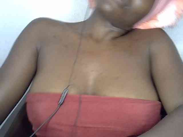 Beachxgirl webcam