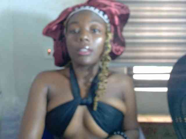 Beachxgirl webcam