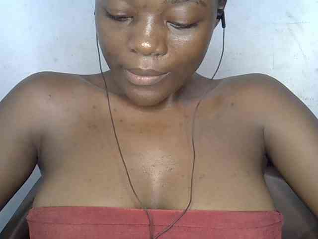Beachxgirl webcam