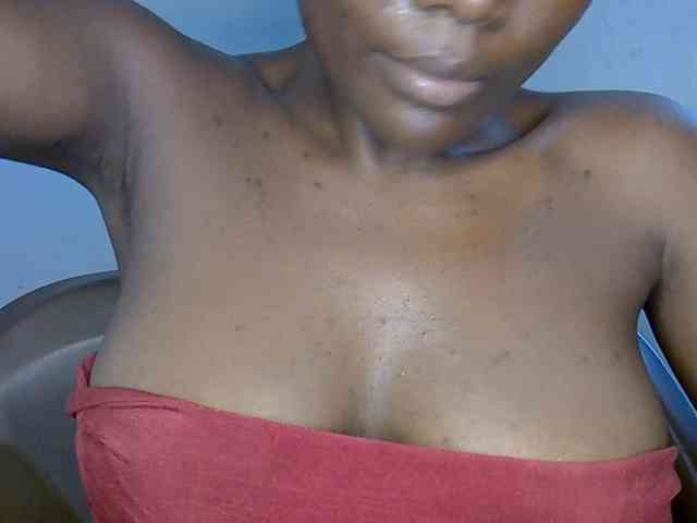 Beachxgirl webcam