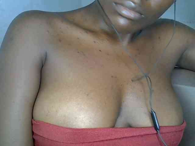 Beachxgirl webcam