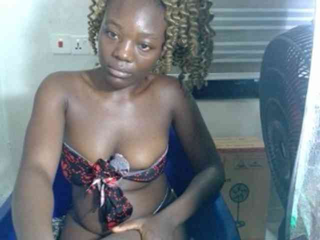 Beachxgirl webcam