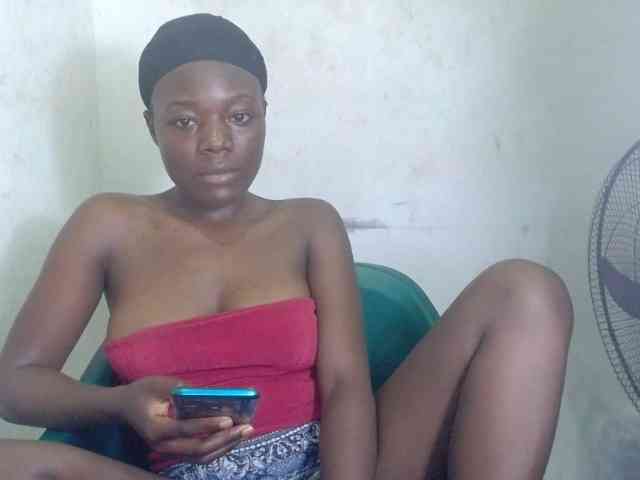 Beachxgirl webcam