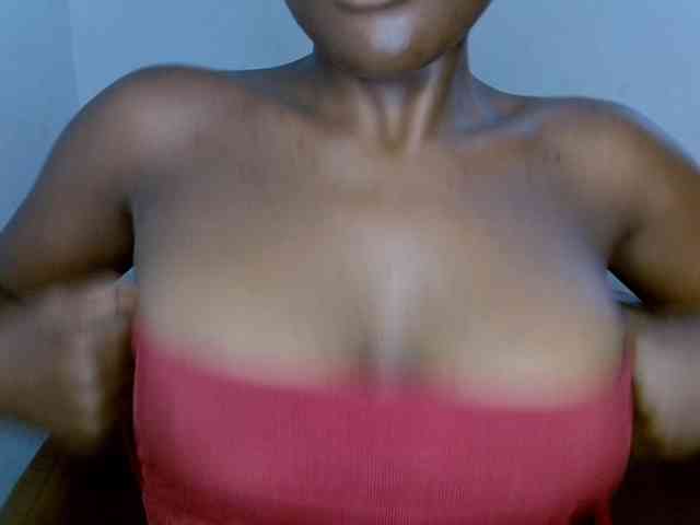 Beachxgirl webcam