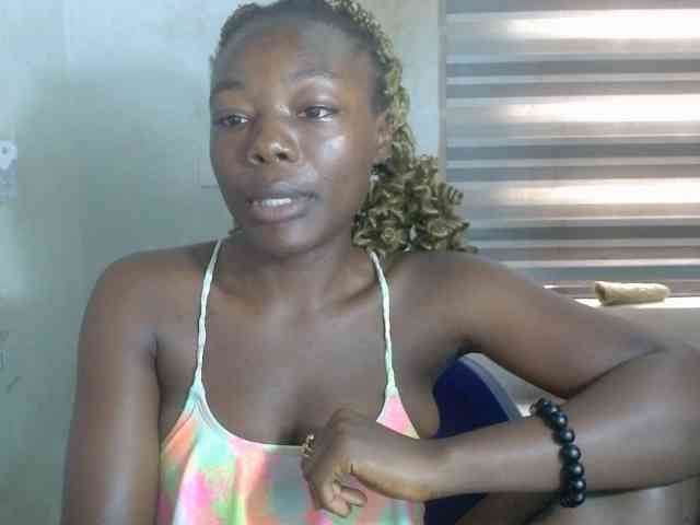 Beachxgirl webcam