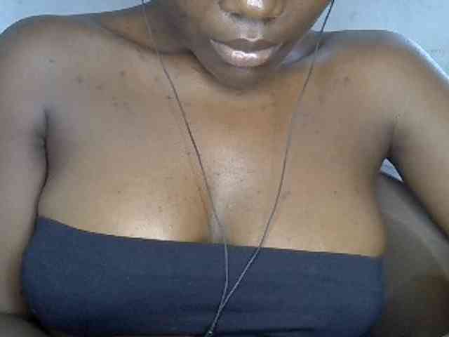 Beachxgirl webcam