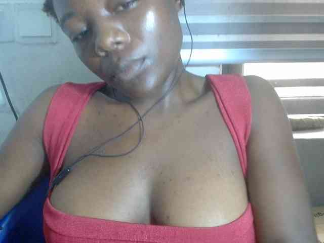 Beachxgirl Live Webcam on BongaCams